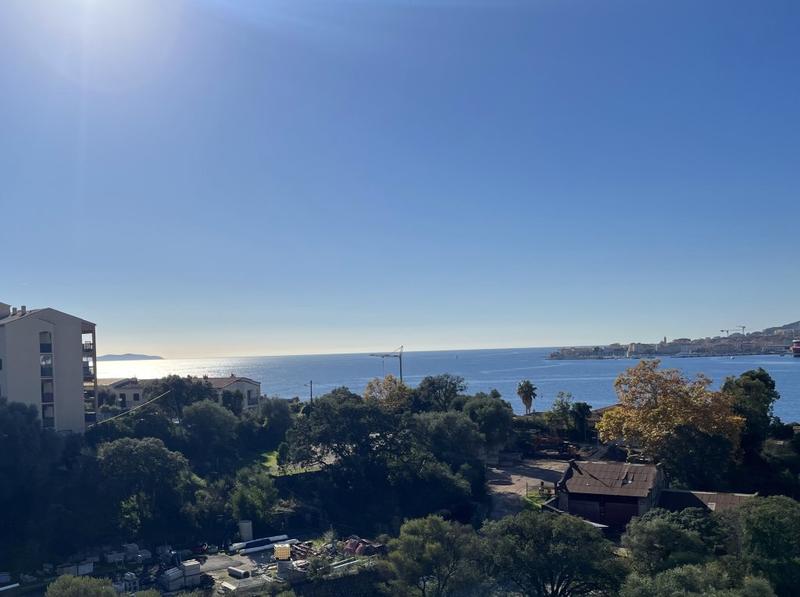 Appartement - 109 m² - 4 pièces