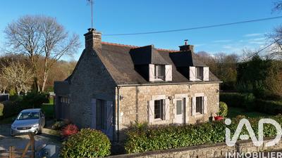 Maison - 125 m² - 7 pièces