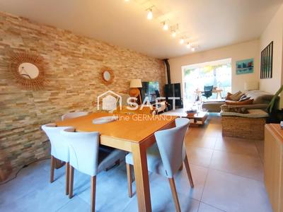 Maison - 98 m² - 4 pièces