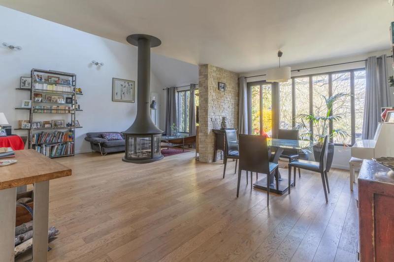 Maison - 160 m² - 7 pièces