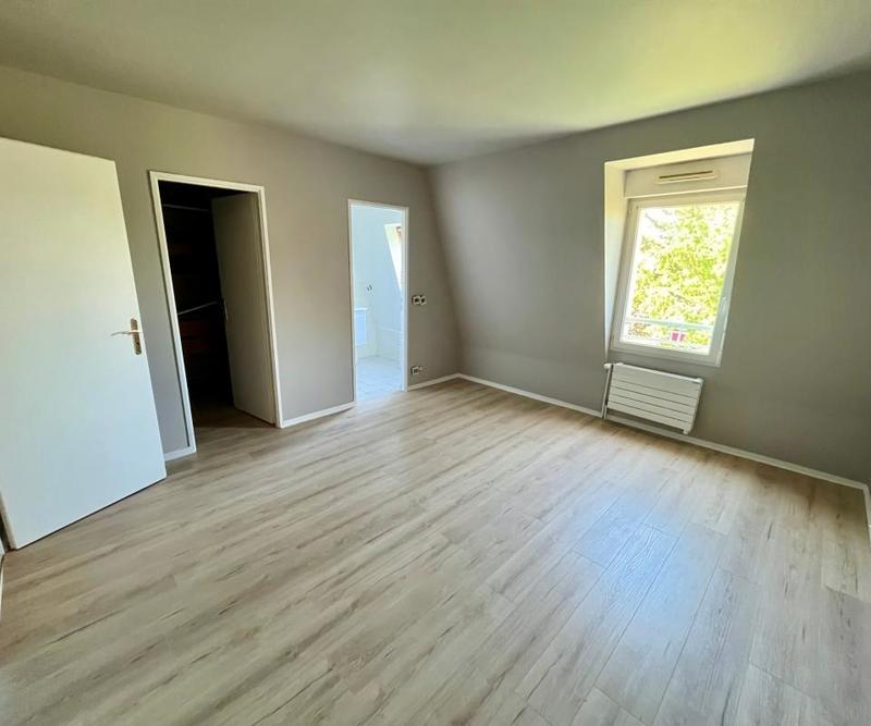 Maison - 131 m² - 6 pièces