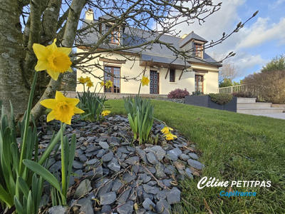 Maison - 127 m² - 6 pièces