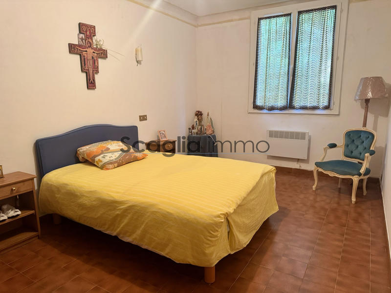 Appartement - 105 m² - 4 pièces