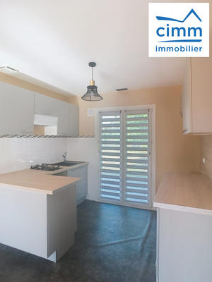 Maison - 82 m² - 3 pièces