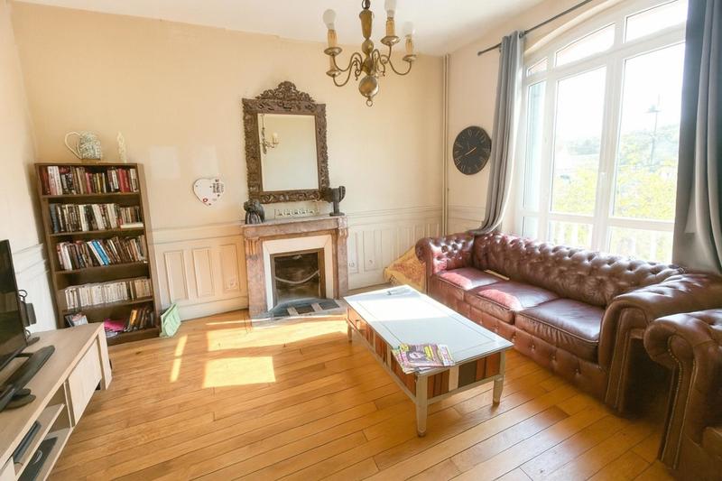 Maison - 120 m² - 6 pièces