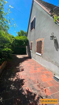 Maison - 95 m² - 4 pièces