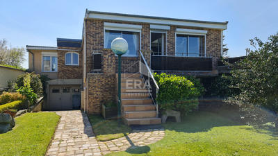 Maison - 128 m² - 6 pièces