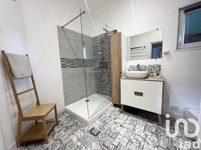 Appartement - 96 m² - 5 pièces