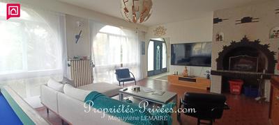 Maison - 416 m² - 10 pièces