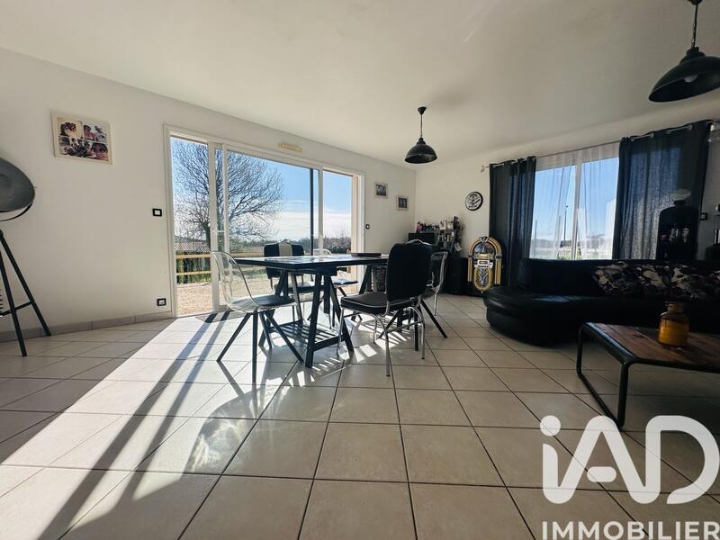 Maison - 153 m² - 8 pièces