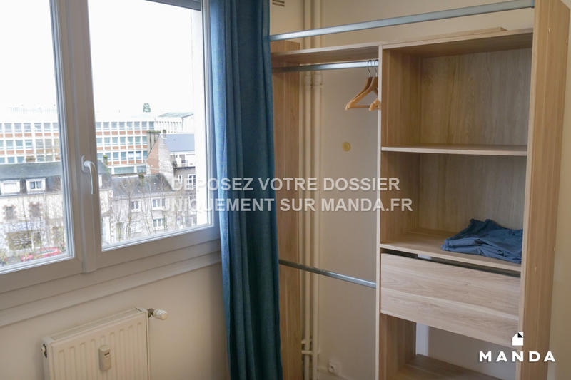 Chambre - 10 m² - 4 pièces