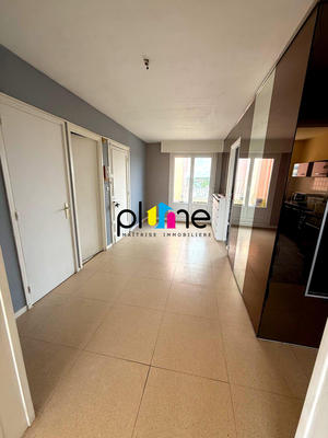 Appartement - 88 m² - 4 pièces