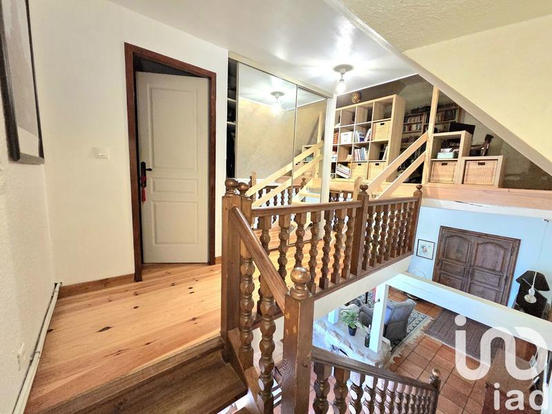 Maison - 216 m² - 10 pièces