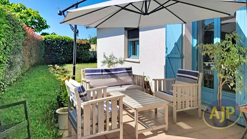 Maison - 102 m² - 5 pièces