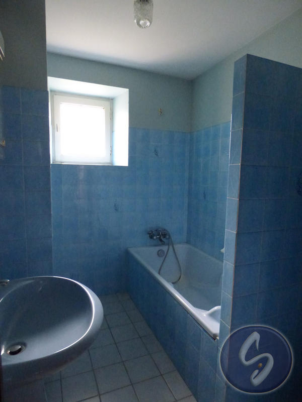 Maison - 100 m² - 3 pièces