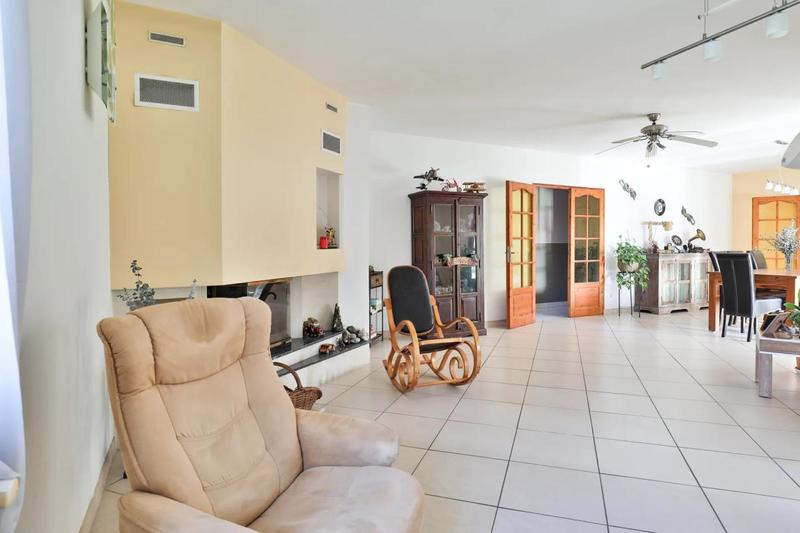 Maison - 155 m² - 6 pièces