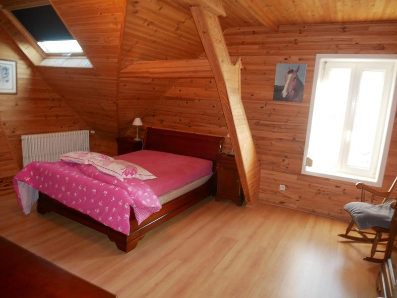 Maison - 244 m² - 10 pièces