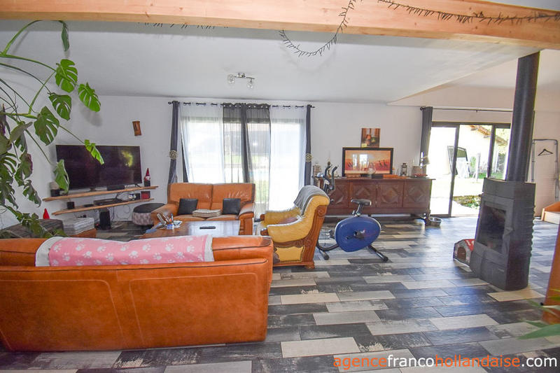 Maison - 135 m² - 6 pièces