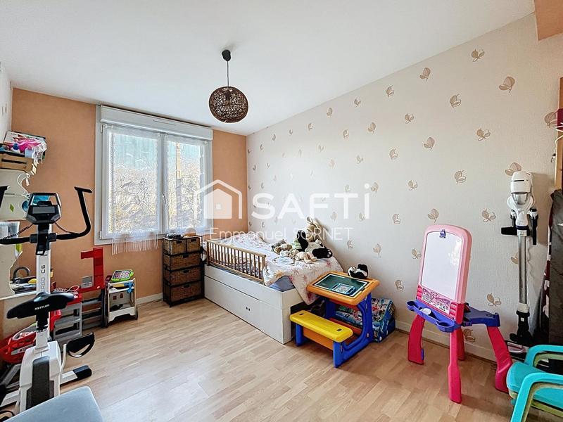 Maison - 148 m² - 7 pièces