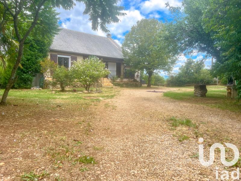 Maison - 98 m² - 6 pièces