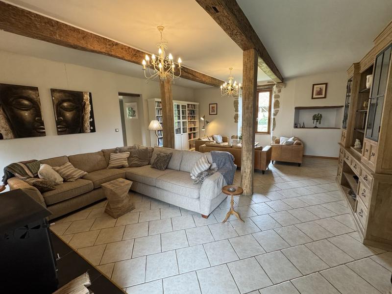 Maison ancienne - 284 m² - 8 pièces