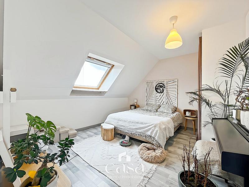 Maison - 100 m² - 6 pièces