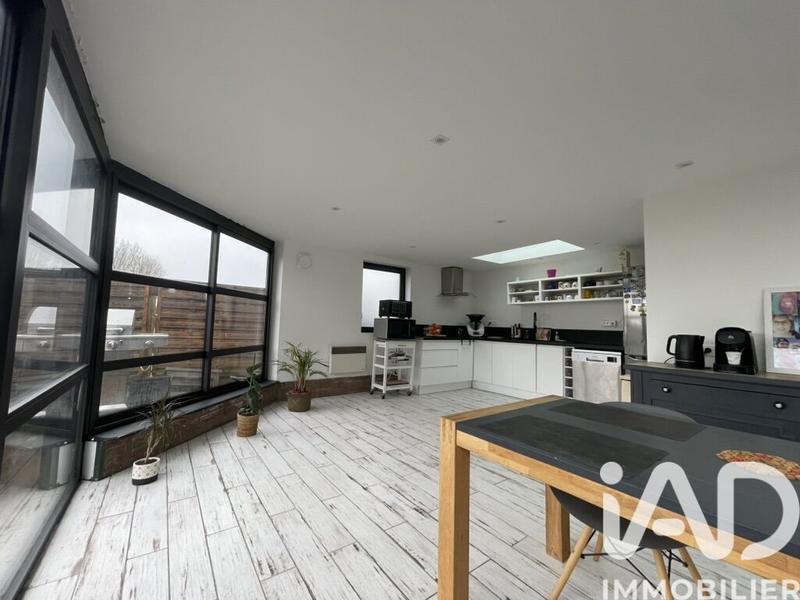 Maison - 160 m² - 8 pièces