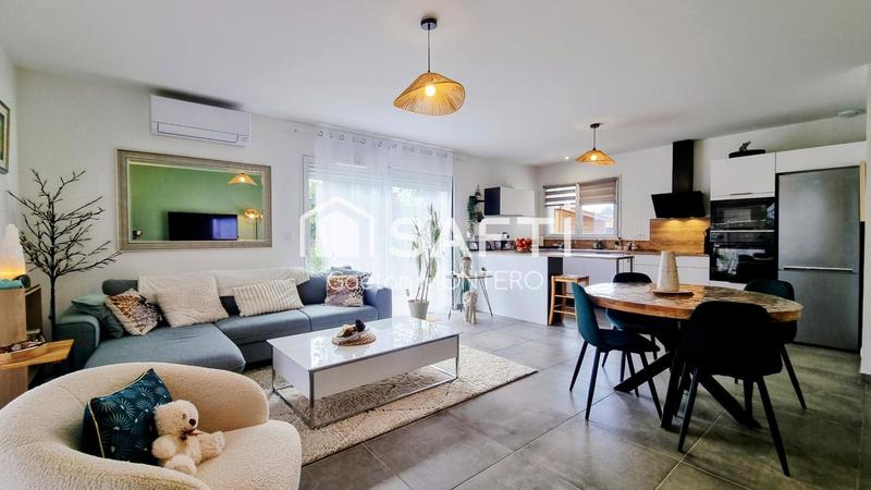 Maison - 95 m² - 4 pièces