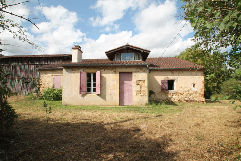 Maison - 334 m² - 7 pièces