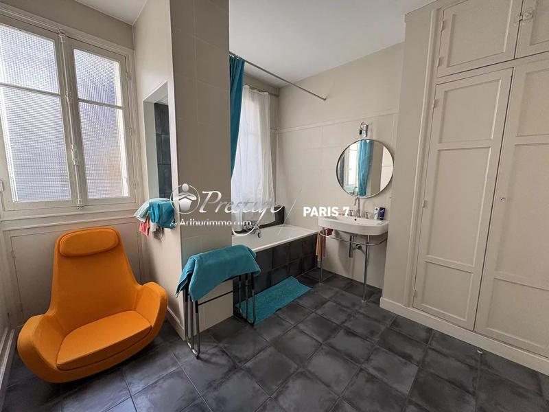 Appartement - 157 m² - 5 pièces