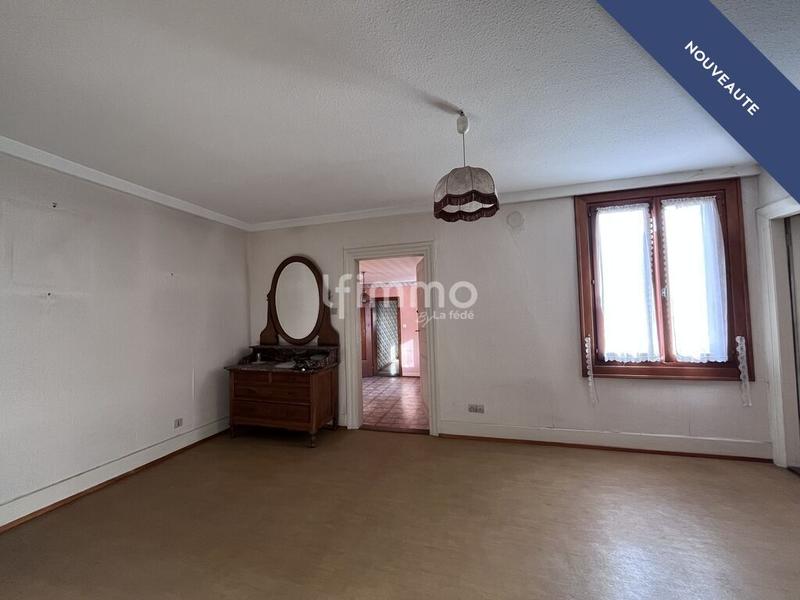 Maison - 374 m² - 17 pièces