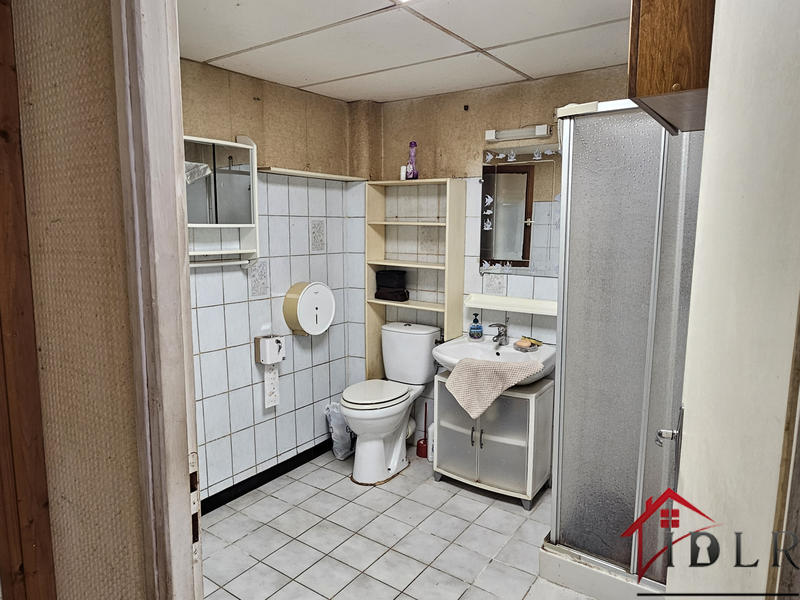 Maison - 200 m² - 10 pièces