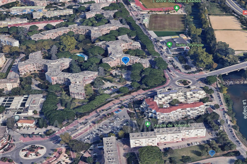 Parking / Garage - 24 m²