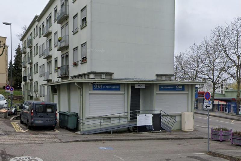 Local commercial - 77 m²