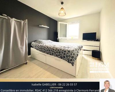 Maison - 75 m² - 4 pièces