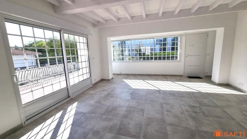 Maison - 160 m² - 8 pièces