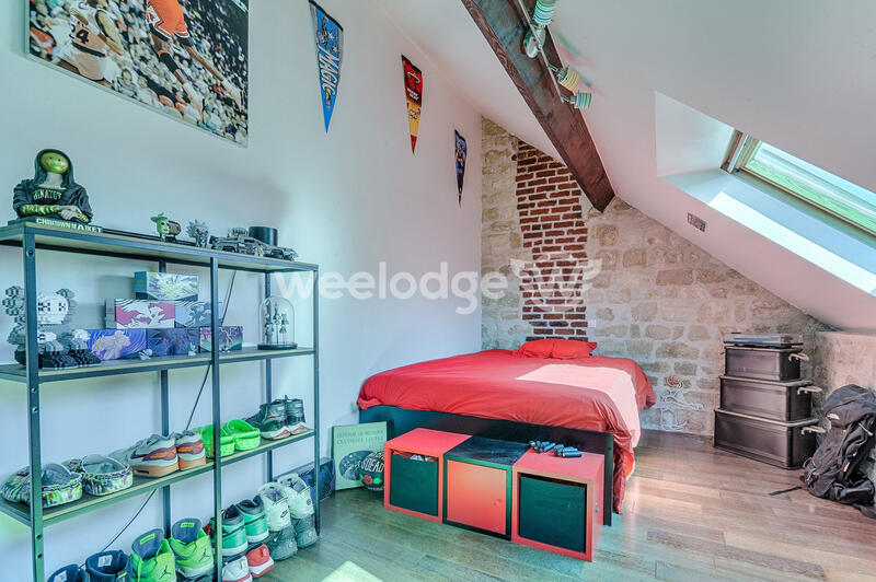 Maison ancienne - 316 m² - 11 pièces