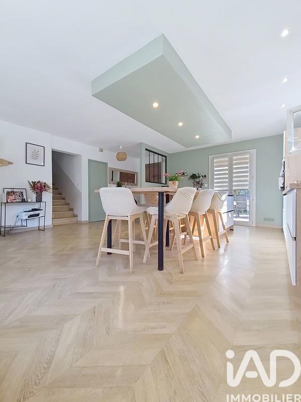 Maison - 120 m² - 5 pièces