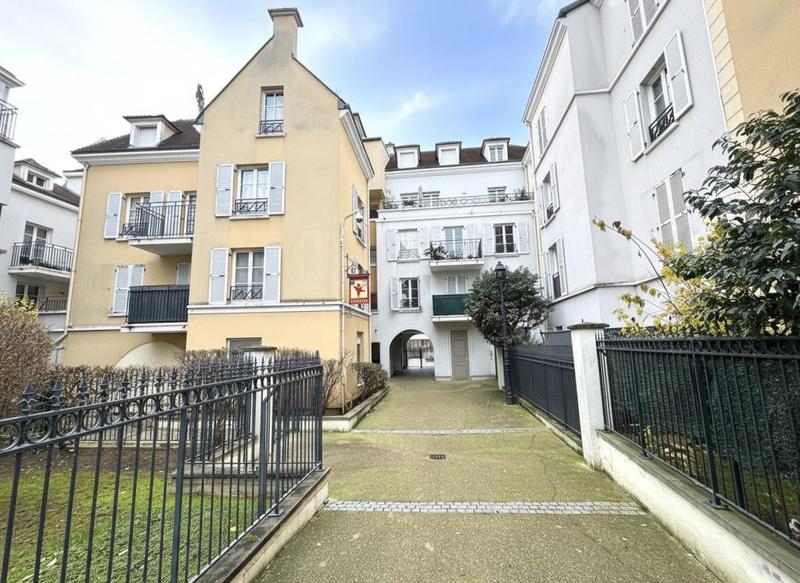 Appartement - 103 m² - 5 pièces