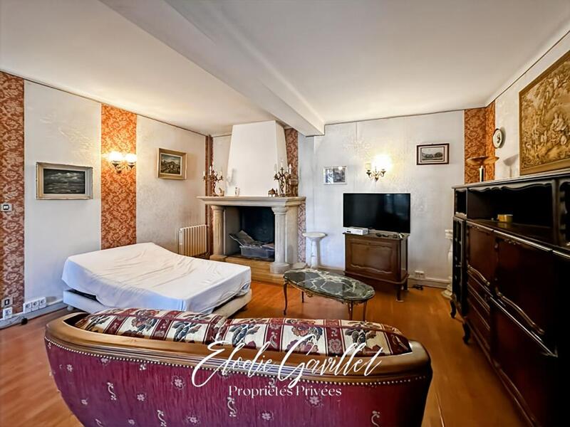 Maison - 140 m² - 5 pièces