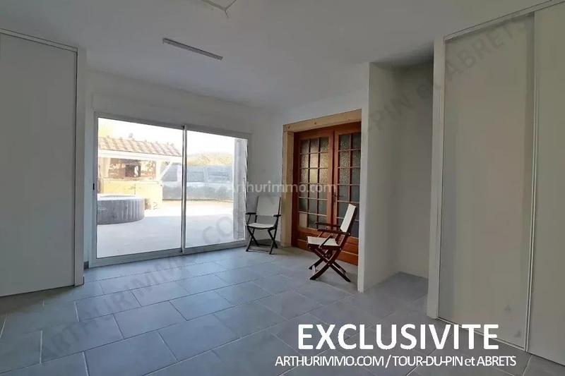 Maison - 108 m² - 4 pièces