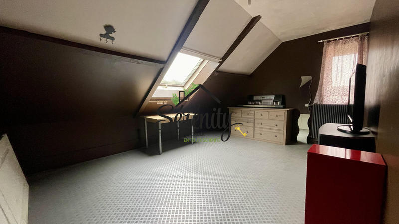 Maison - 169 m² - 8 pièces