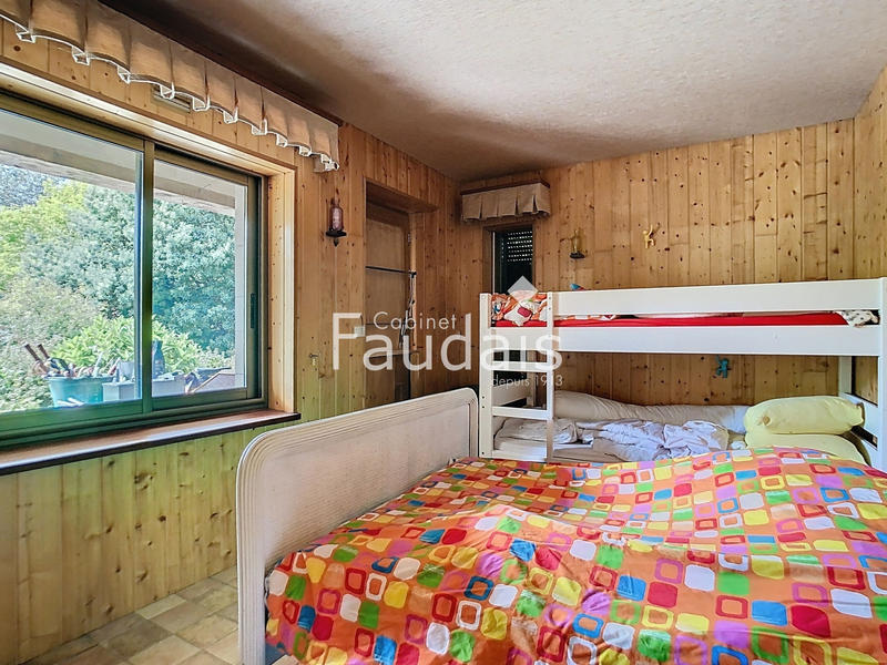 Maison - 160 m² - 5 pièces