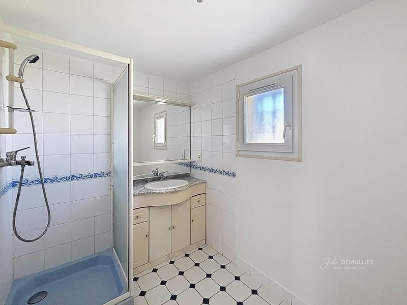 Maison - 94 m² - 5 pièces