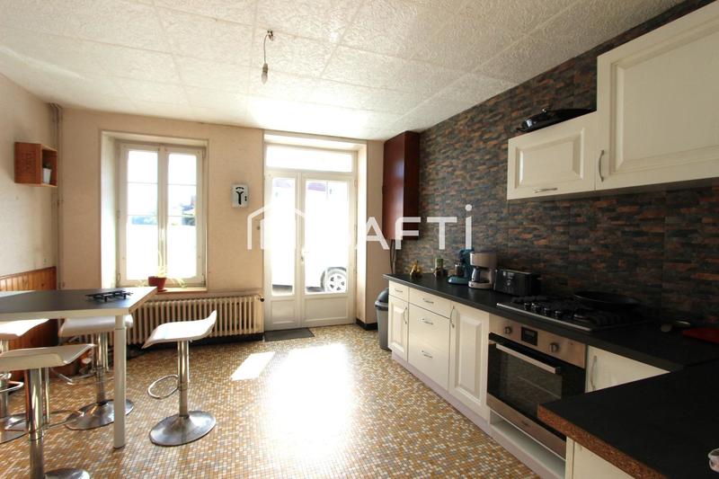 Maison - 154 m² - 8 pièces