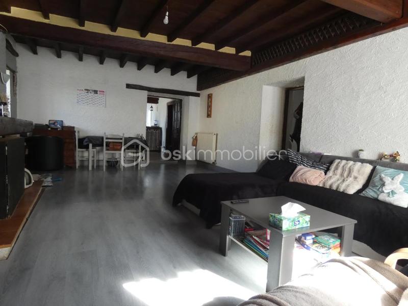 Maison de village - 211 m² - 10 pièces