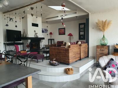 Maison - 220 m² - 8 pièces