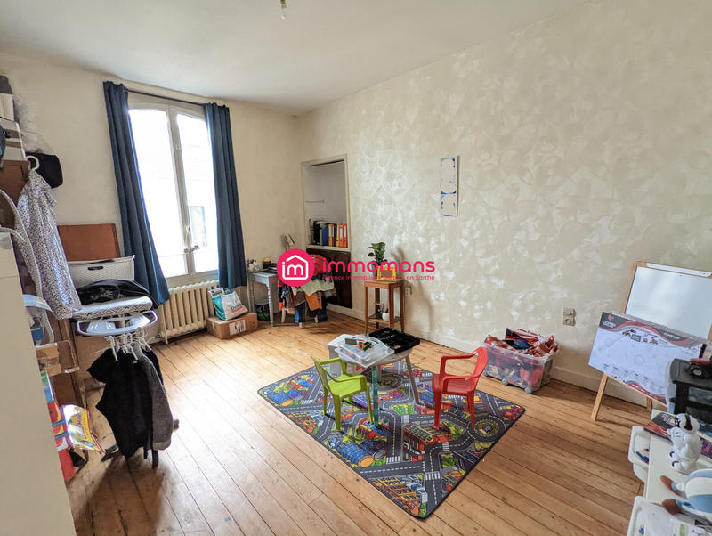 Maison - 151 m² - 6 pièces