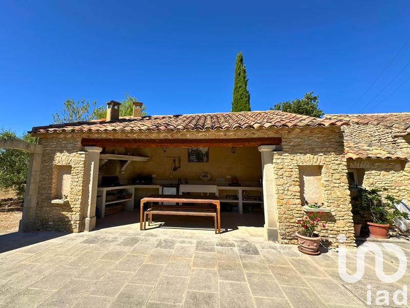 Maison - 200 m² - 6 pièces