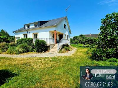 Maison - 185 m² - 7 pièces